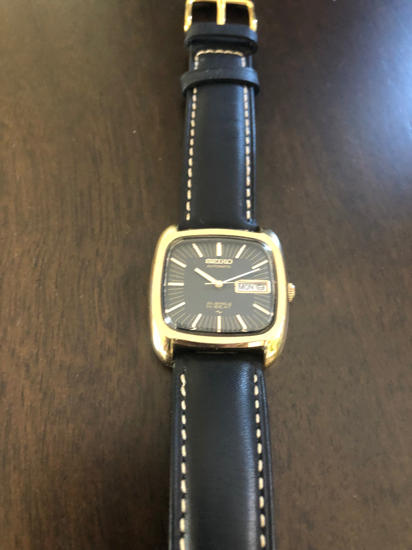 Vintage Seiko Hi-Beat dress watch